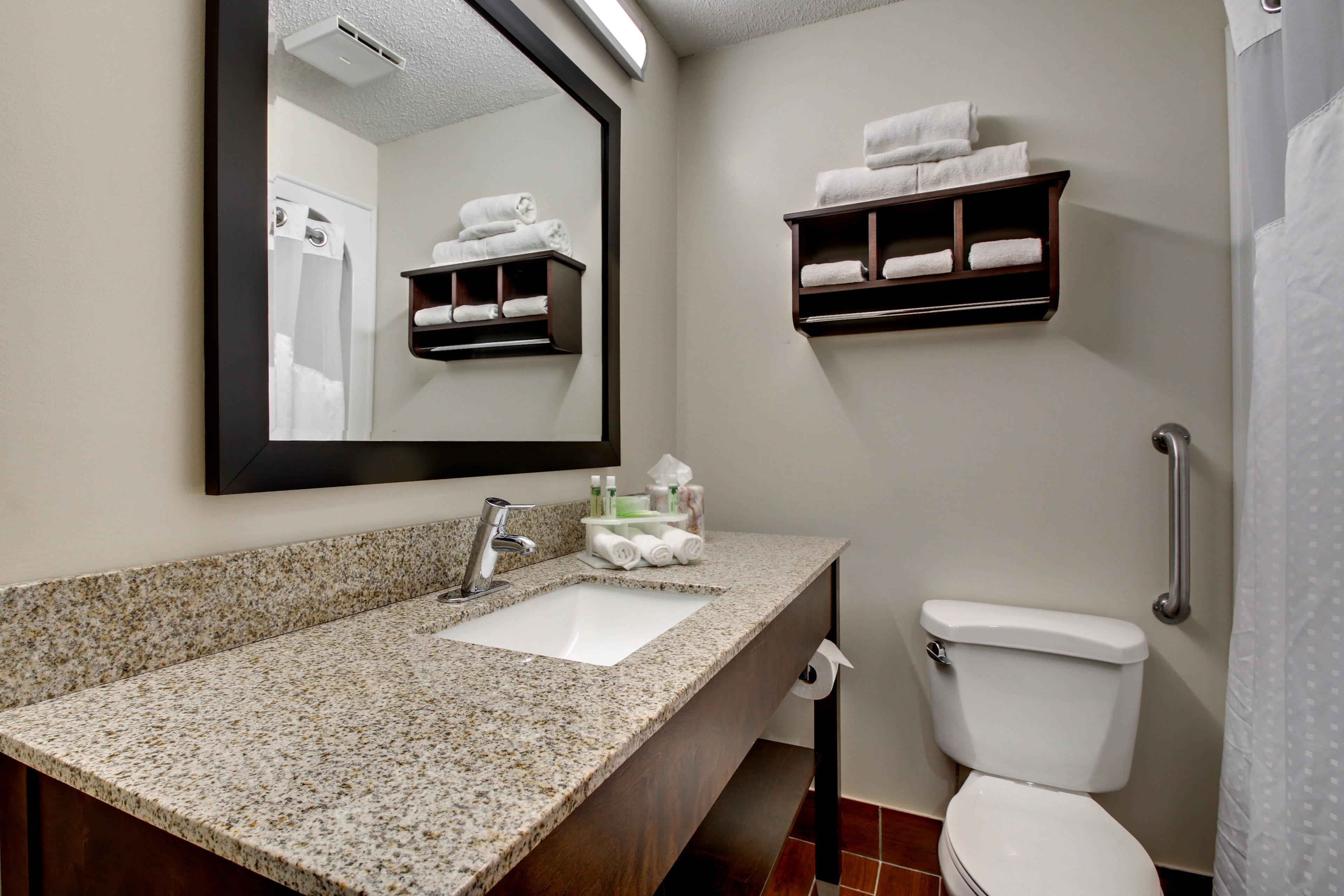 Holiday Inn Express Marshfield - Springfield Area By Ihg מראה חיצוני תמונה