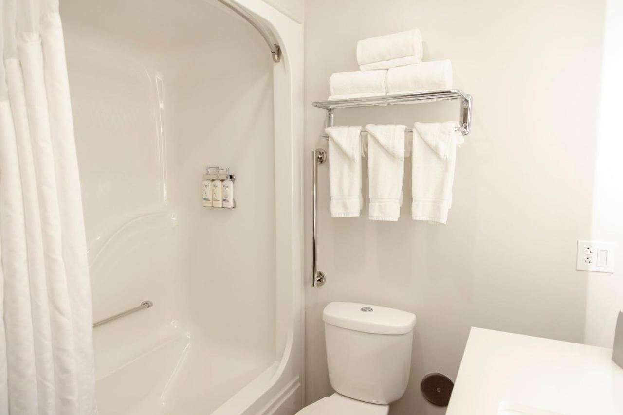 Holiday Inn Express Marshfield - Springfield Area By Ihg מראה חיצוני תמונה