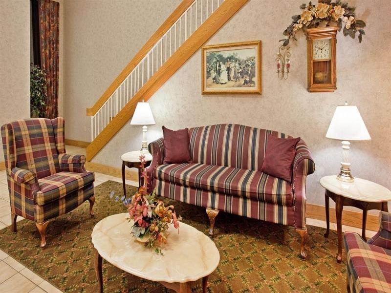 Holiday Inn Express Marshfield - Springfield Area By Ihg מראה חיצוני תמונה