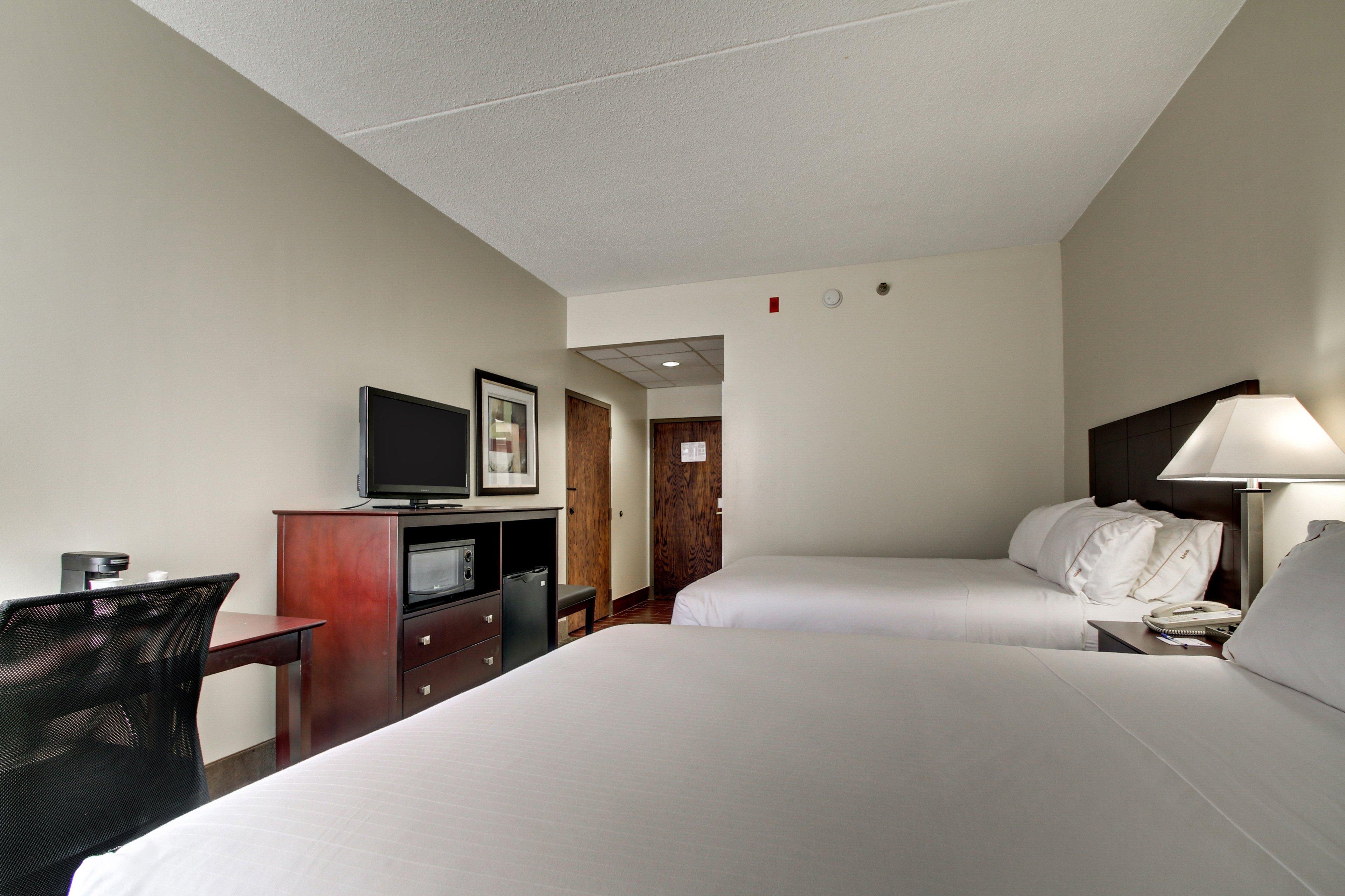 Holiday Inn Express Marshfield - Springfield Area By Ihg מראה חיצוני תמונה